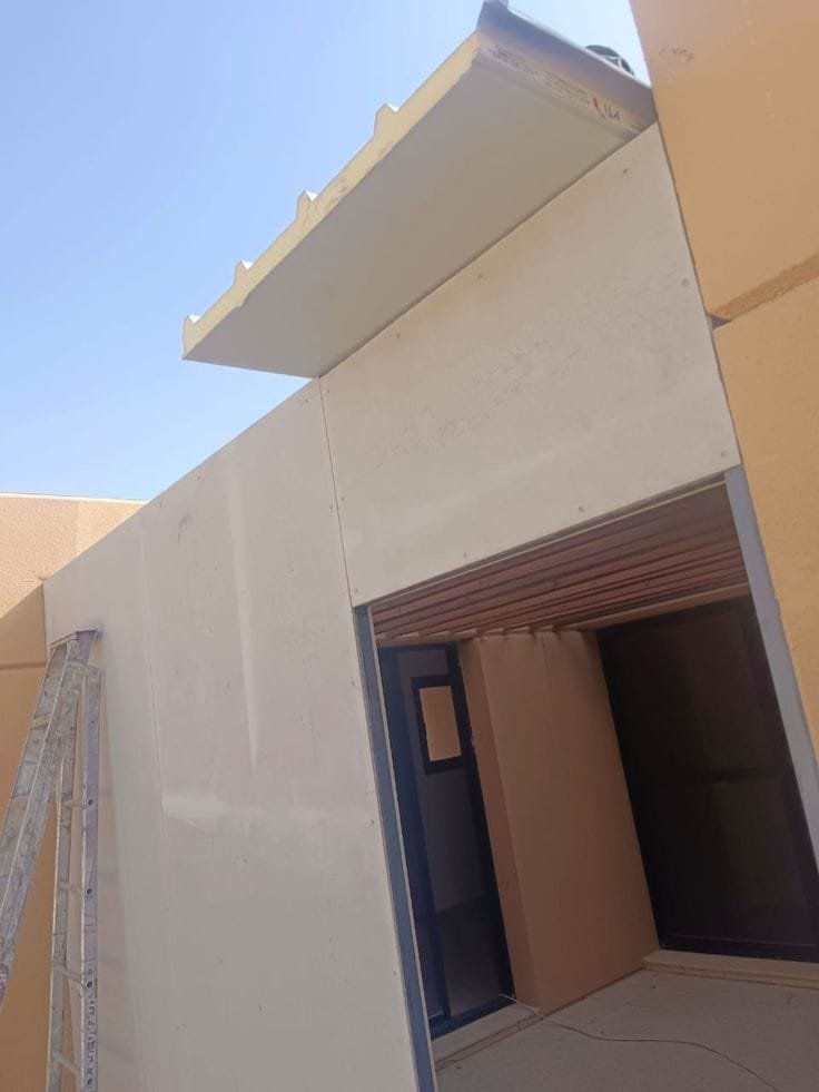 مقاول سندويش بانل في الرياض - شركة مقاولات الرياض
