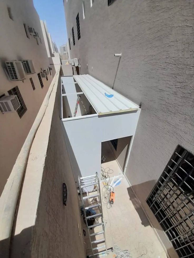 مقاول سندويش بانل في الرياض - شركة مقاولات الرياض